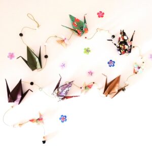 Birds and Papillons Garland