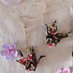 "Tsuru" Earrings – Origami Red Black Crane in Yuzen Washi Paper