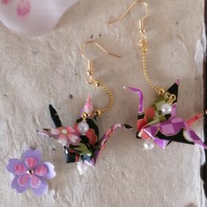 "Tsuru" Earrings – Origami "Black Colors" Crane in Yuzen Washi Paper