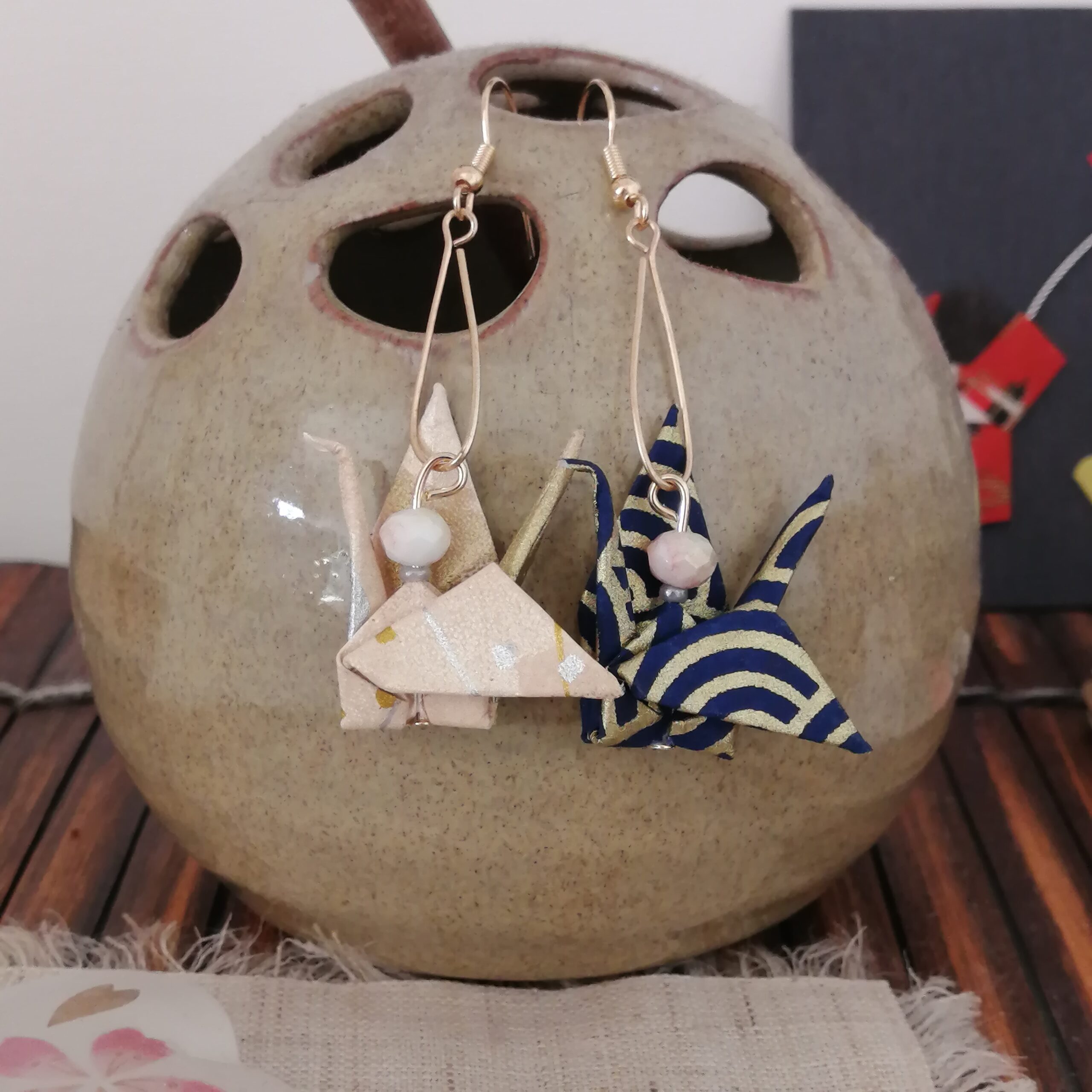 Tsuru Earrings golden & black-toned with white pearls