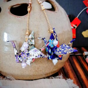 Tsuru Earrings blue arlequin-toned